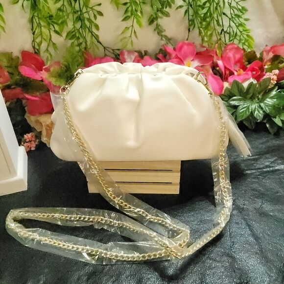 UNDERSTATED LEATHER Crescent Clutch in Ivory - Picture 8 of 12